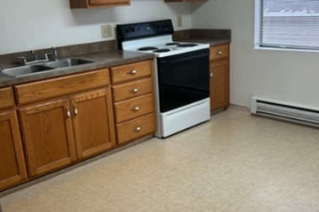 Photo - Binning Spring Unit 4