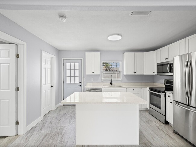 Photo - 6615 Del Prado Terrace