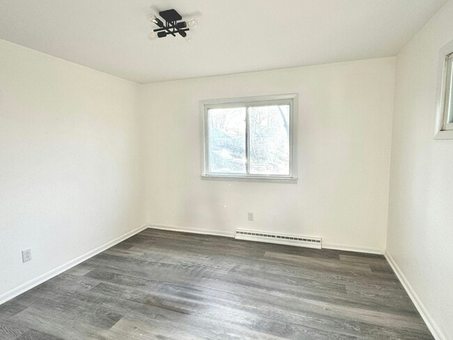 Photo - 6022 Clover Ln