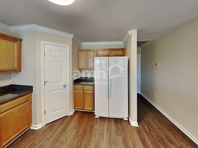 Photo - 1308 Chapman Ct