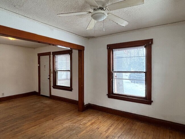 Photo - 3 BR/1 BA Single-Family Home in St. Paul!