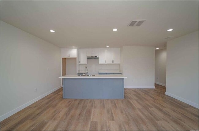 326 E 73rd St Unidad 73(328B)