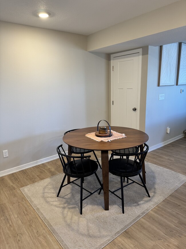 Photo - 2622 SE Osier Ave