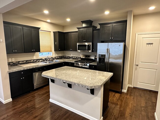 Photo - 21743 SW Berkshire Ter