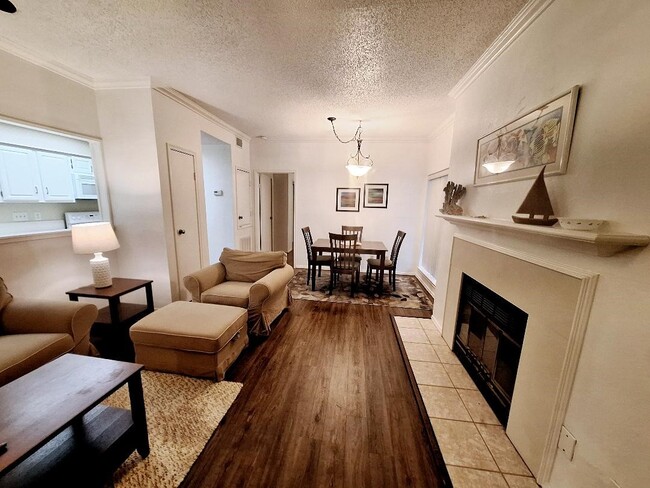 Photo - 921 Marine Dr Unit 209