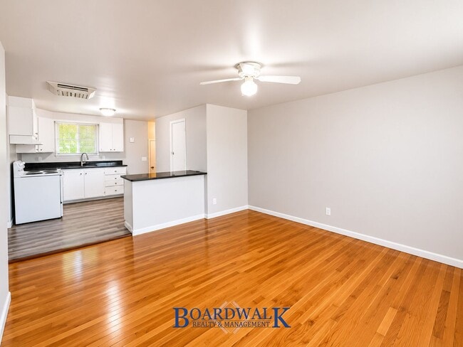 Photo - 1016 E 3825 S Unit 1020 E 3825 S