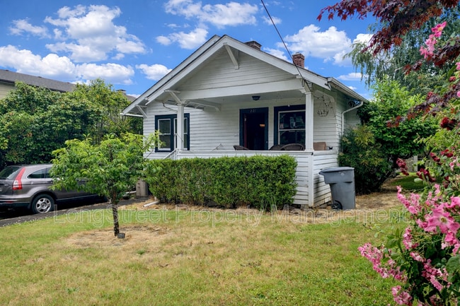 Building Photo - 227 NW 23rd St