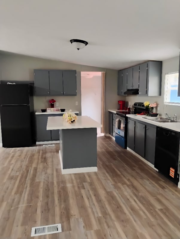 Photo - 138 Rainbow Dr