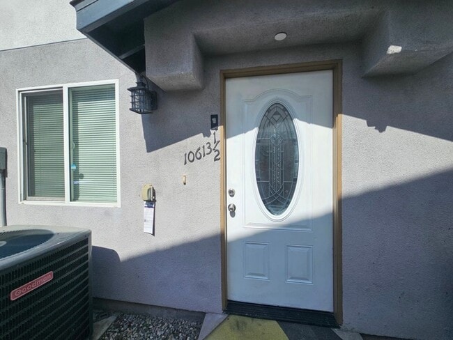 Photo - 10611 S Broadway Unidad BROADWAY (10613 1/2 BS)