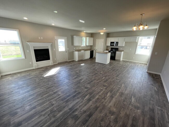 Photo - 2240 Northfield Ln