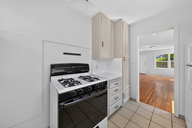 Photo - 3628 Highland Ave