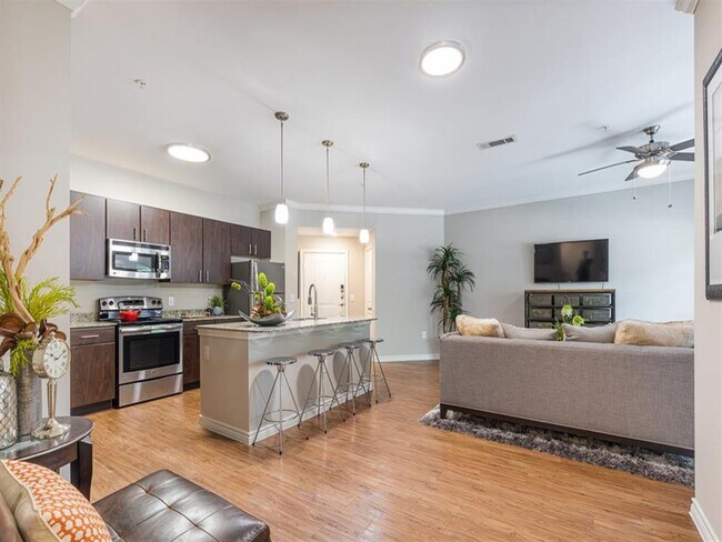 Photo - Delray Apartments