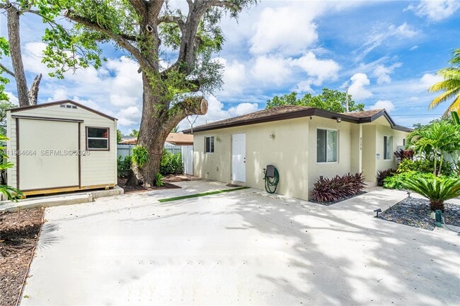 Photo - 3175 NW 43rd St