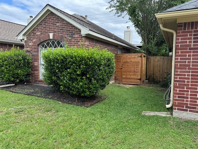 Photo - 21111 Woodland Green Dr