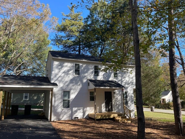 Photo - 126 Turner St
