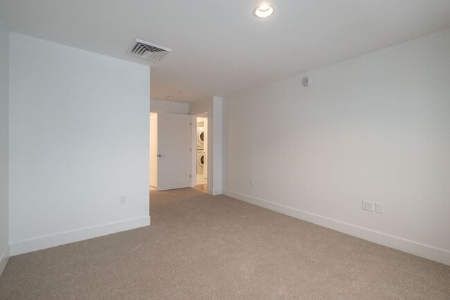 Photo - 2BR/2BA Old Port Condo Onsite Parking Available, Fitness Room and Elevator