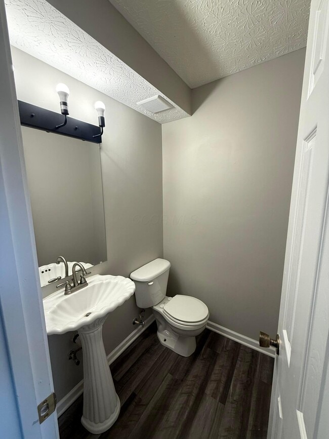 Photo - 6370 Bellinger Dr