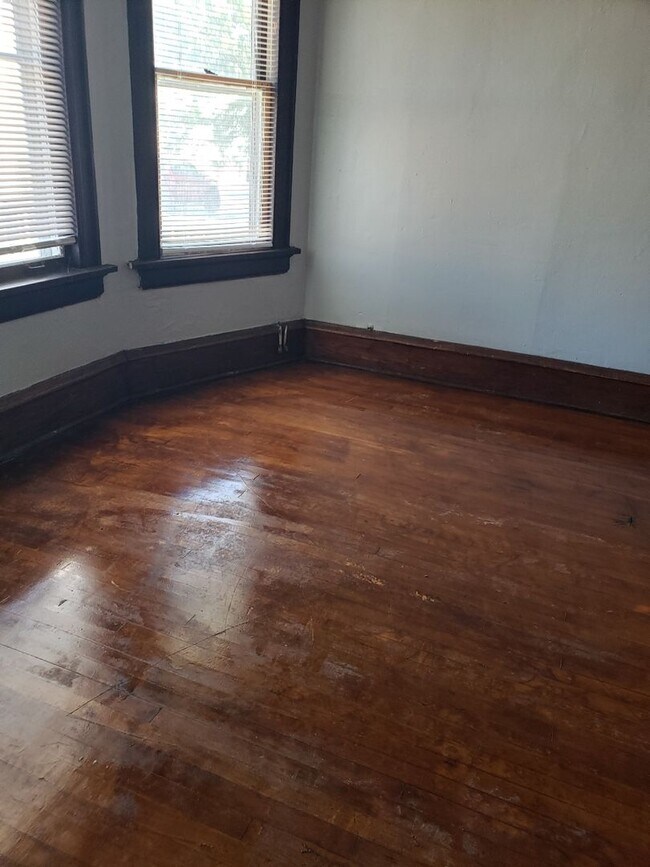 Photo - 2729N27thM Unit 2729