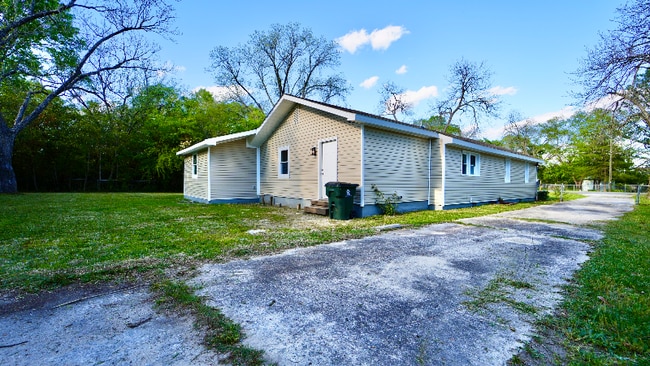 Photo - 311 S 2nd St