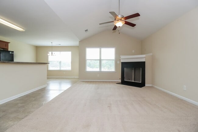 Photo - 315 Meadow Vista Ln