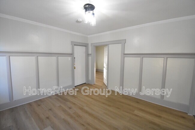 Photo - 378 Boyden Ave Unit Apt 1