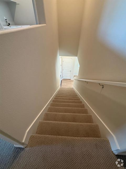 Building Photo - 28585 Via Roble Rental