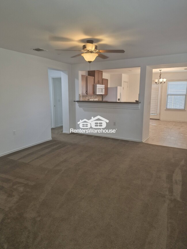 Photo - 9000 Stambourne St