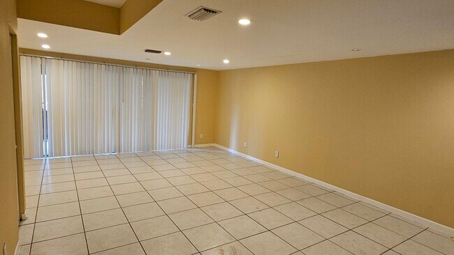 Photo - 4621 NW 88th Ave