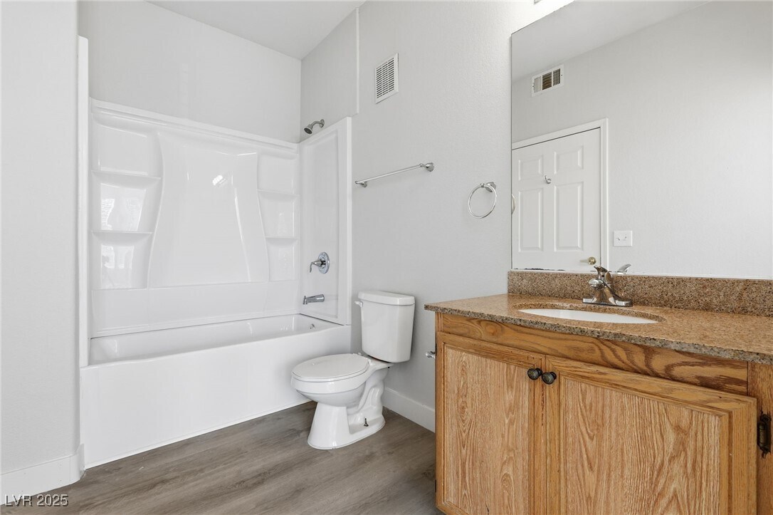 Photo - 10001 Peace Way Unidad 1270