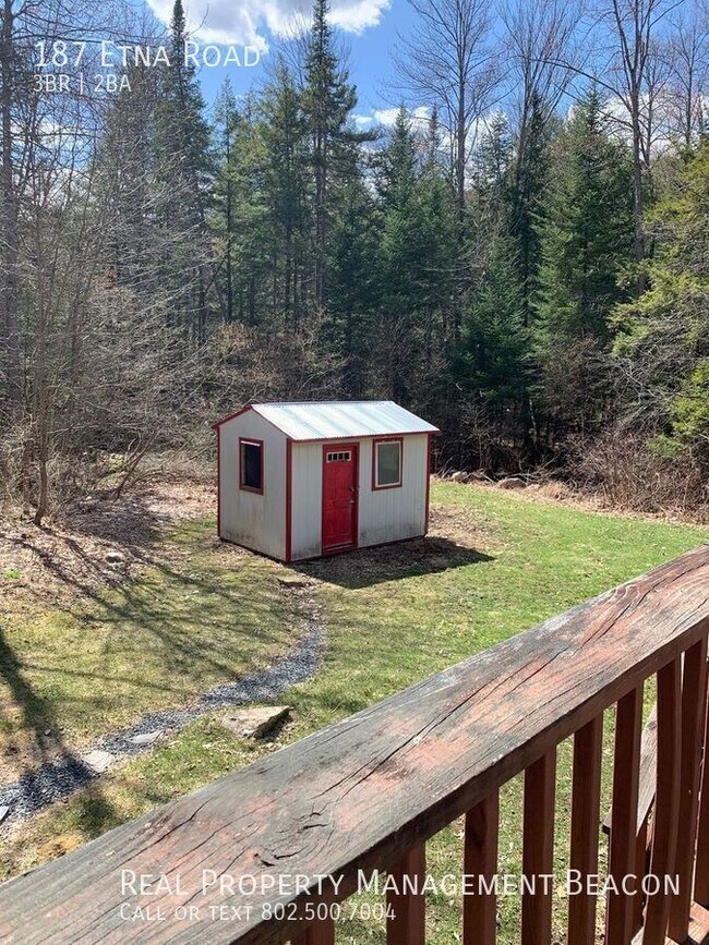 Photo - 187 Etna Rd