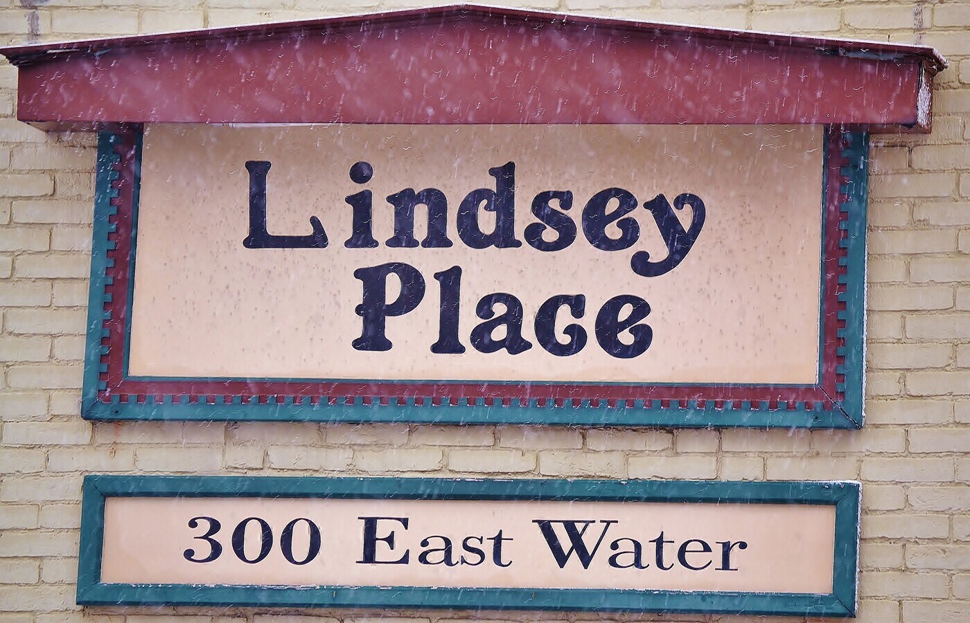 Photo - Lindsey Place