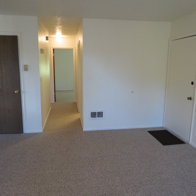 Photo - 1630 S Von Elm St Unit 3