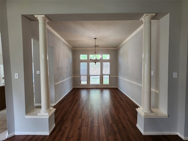 Photo - 1011 Lexington Green Dr