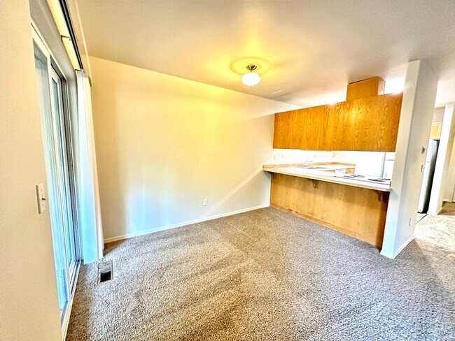 Photo - 1871-1875 SW Salmon Ave Unidad 1871