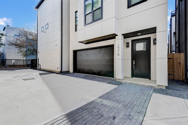 Photo - 1821 Prospect St Unit B