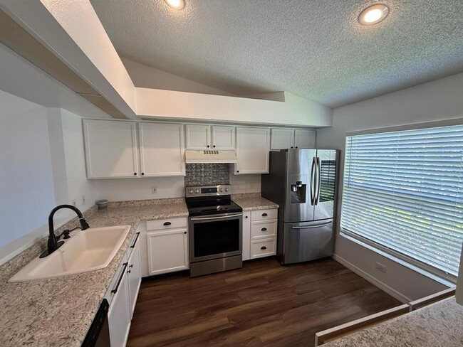 Photo - 13531 Summerton Dr