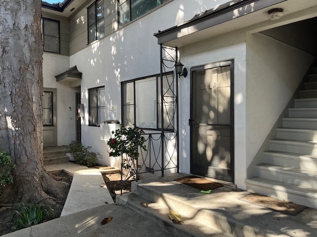 Photo - 3155 S Barrington Ave Unidad B