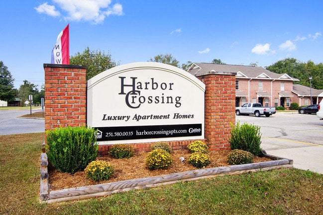 Harbor Crossing - Harbor Crossing Apartments