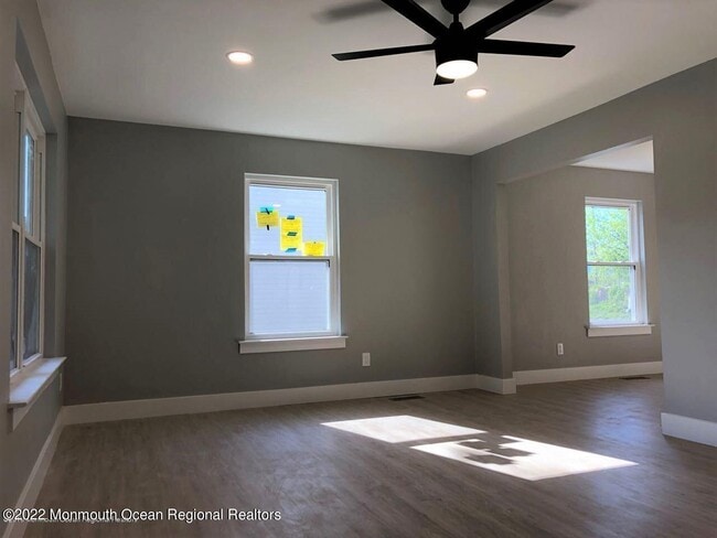 Photo - 517 Asbury Ave Unit B