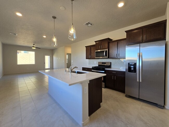 Building Photo - 3937 Soledad