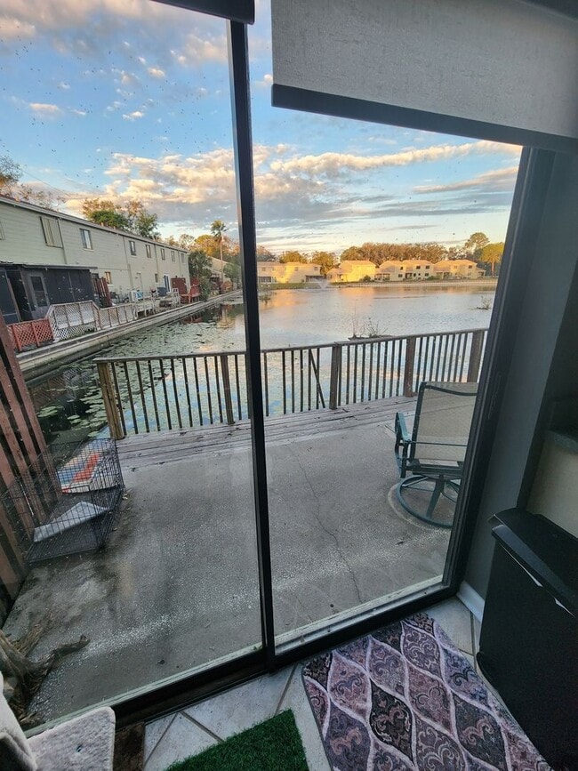 Photo - 1514 Adams Cir E