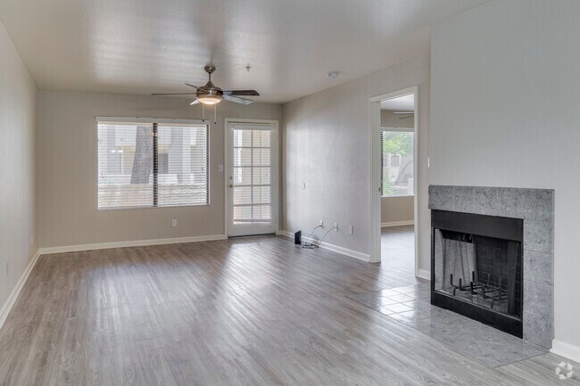 Living Room - 2BR, 2BA - 1020SF