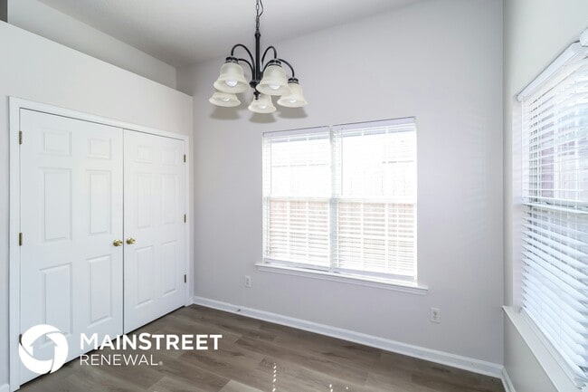 Photo - 7068 Kings Crown Dr