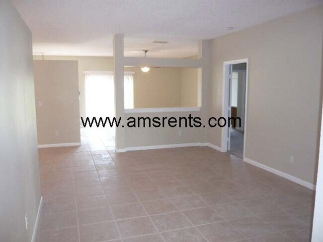 Photo - Spacious 3 bedroom 2 bath in Apopka