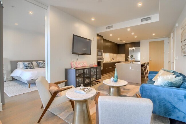 Photo - 501 West Ave Unit 1002