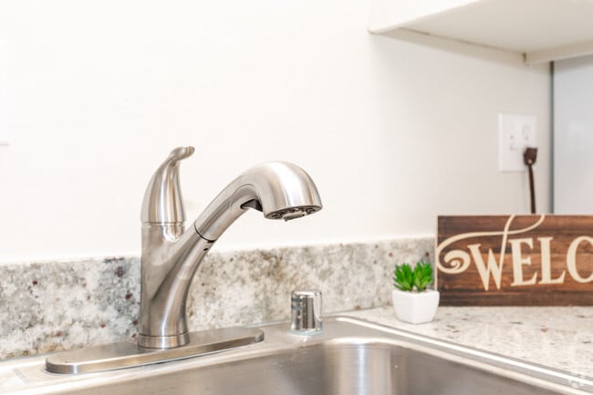 1BR,1BA- One Bedroom Upgraded