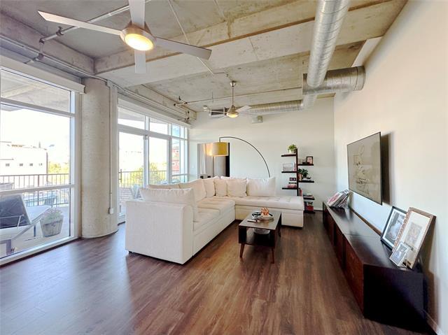Building Photo - 1001 Belleview St Unit 307
