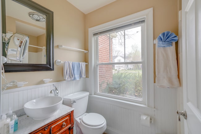 Photo - 1001 Grandview Dr