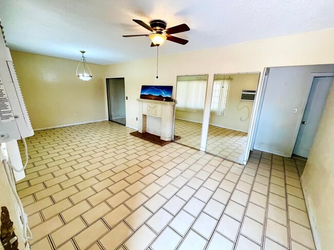 Photo - 1445 NW 16th Ave