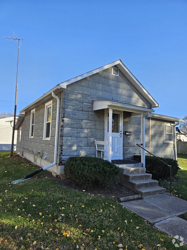 Building Photo - 1618 S 14th St Rental